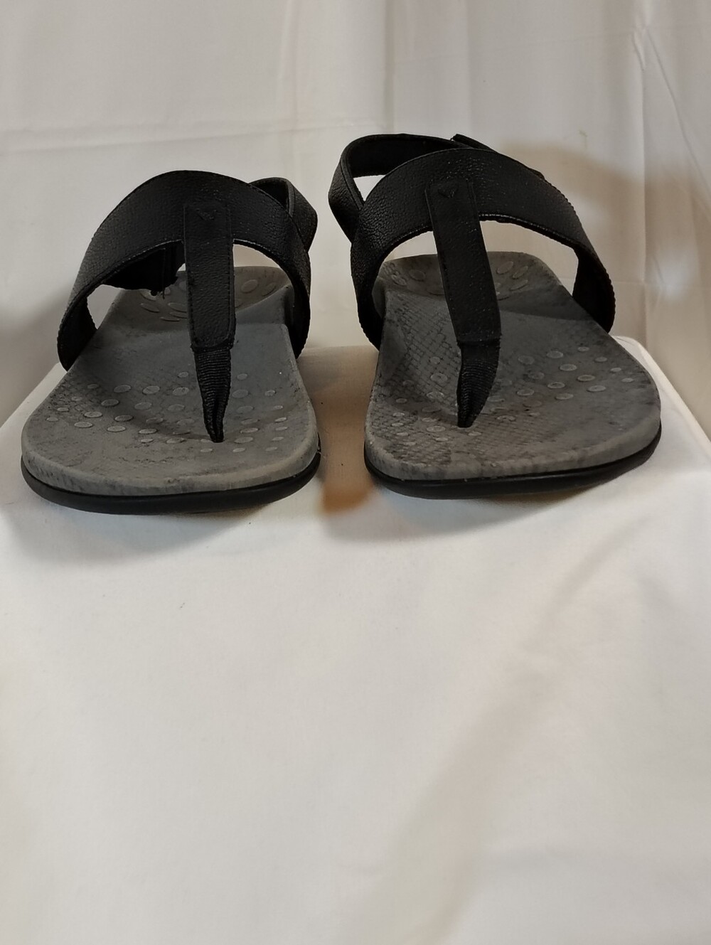 Vionic Sandals - Picture 2 of 5